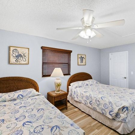 201 Sandy Shores Condos St. Pete Beach Dış mekan fotoğraf