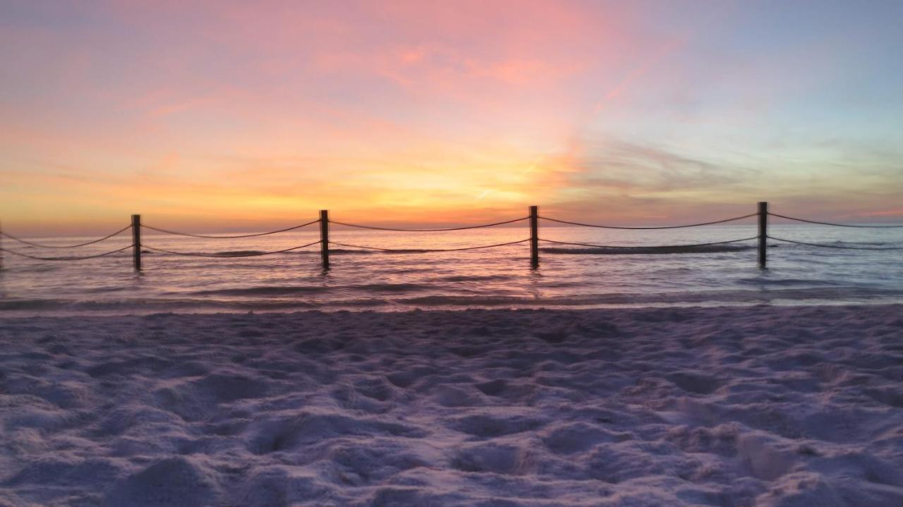 201 Sandy Shores Condos St. Pete Beach Dış mekan fotoğraf